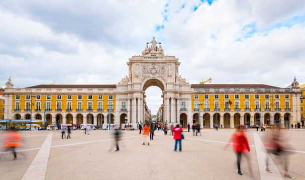 Triumphal Arch, Pra&ccedil;a do Com&eacute;rcio, Lisbon, Portugal