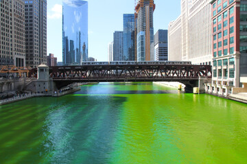 bridge over the green river