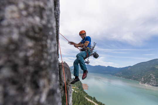 Trad climbing, Stawamus Chief, Squamish, British Columbia, Canada