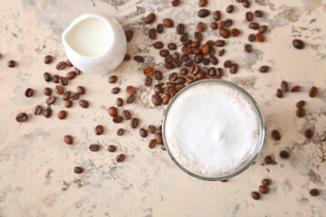 Obraz na płótnie Canvas Glass of tasty latte on table