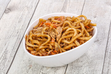 Wok with chicken and vegetables