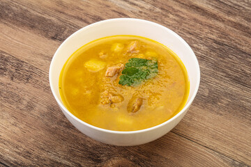 Pea soup with smoked meat