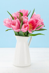 Obraz premium Pink tulip flowers bouquet