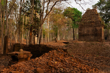  Ruins of   goal kampong tom Wat Temple with root of trees in forest  Cambodia.