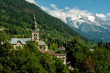 Fototapeta na wymiar Saint Gervais les bains dans les Alpes Française.