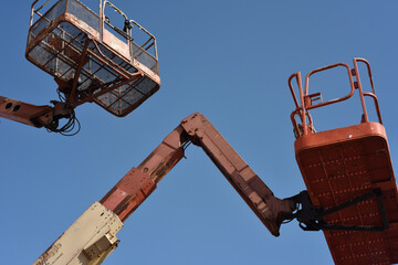 Cestelli porta operatore