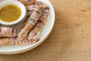 steamed crayfish or mantis shrimps or stomatopods