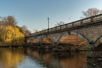 Fototapeta premium Bridge in Hyde Park, london