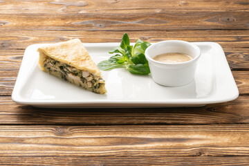Pie with chicken and herbs