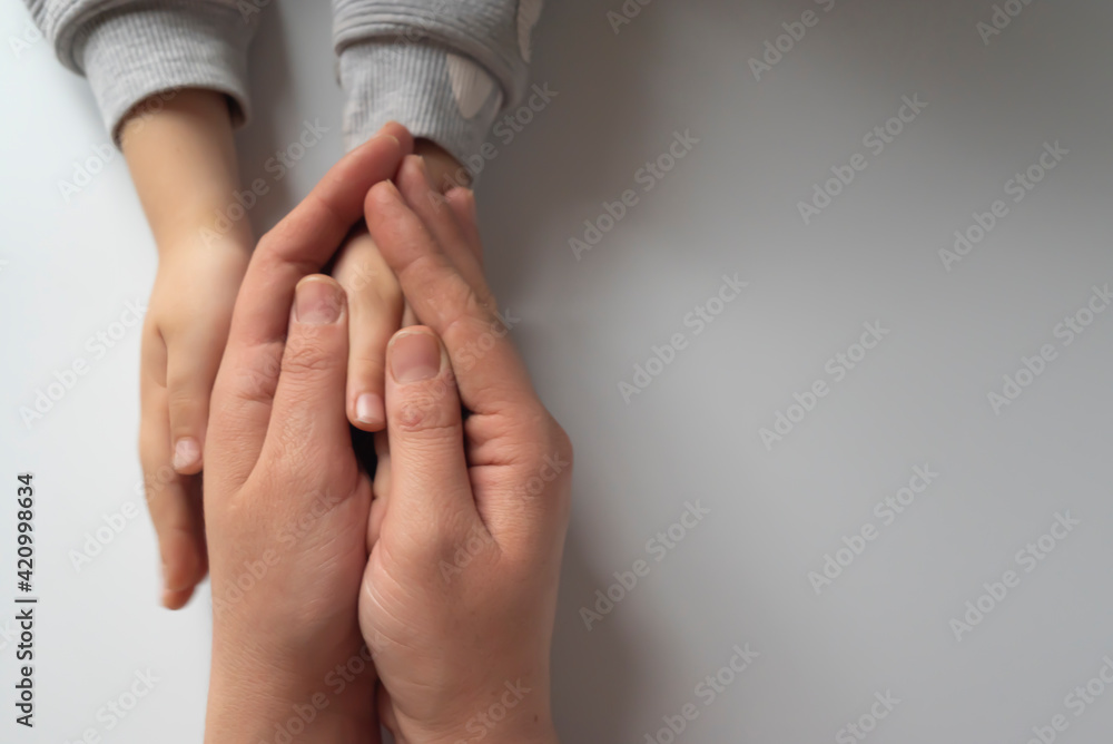 Wall mural friendship and love concept between parent and child isolated on white background. happy family conc