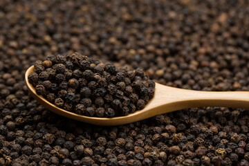 Black pepper corns 