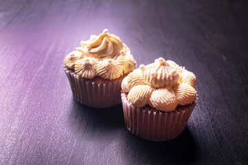 Homemade honey cupcakes with caramel filling and caramel creams.