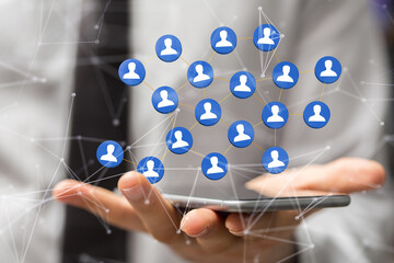 Telecommunication concept with abstract network structure