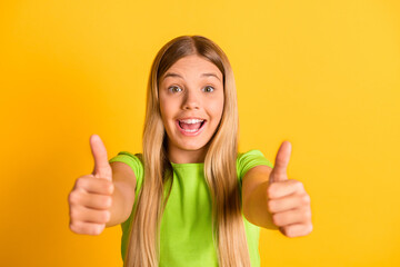 Photo of young cheerful girl happy positive smile show thumb-up great perfect choice choose ad...