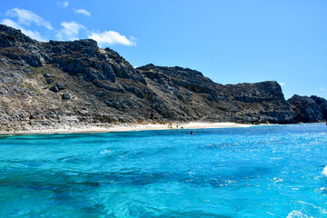 sea and rocks