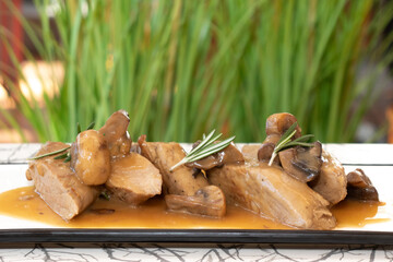 Pork fillet with mushrooms and sauce