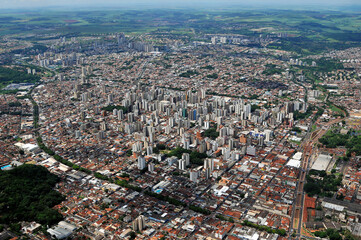 Vista aérea da cidade de Ribeirão Preto.