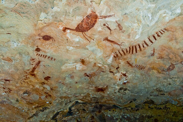 Pinturas Rupestres na Toca da Entrada do Baixão da Vaca - Parque Nacional da Serra da Capivara.