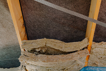 attic insulation with mineral wool