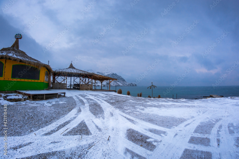 Poster Snowy seashore