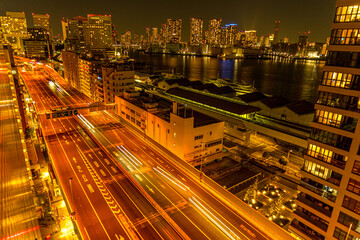 Fototapeta na wymiar 首都高速道路湾岸線の夜景（東京都港区）