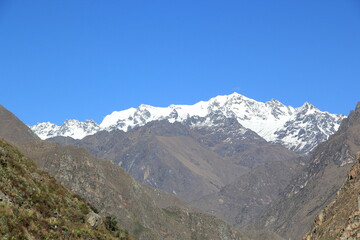 Fototapeta premium Panoramic View Of Snowcapped Mountains Against Sky