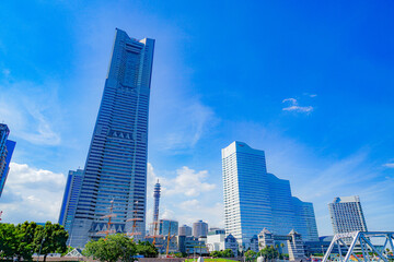 Obraz premium 初夏の横浜みなとみらい街並み