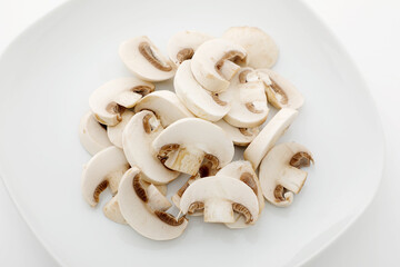 スライスしたマッシュルーム