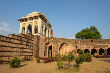Fototapeta premium Ashrafi Mahal in Mandu, Madhya Pradesh, India. It was originally build by Mohammed Shah to be used as a madrasa means school for Islamic studies.