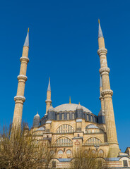 Fototapeta na wymiar Vertical view of the beautiful Ottoman Selimiye Mosque in Edirne, Western Turkey