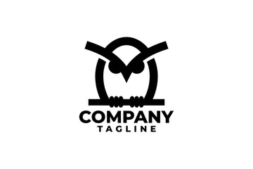 line art owl logo vector. animal wildlife vector illustration.