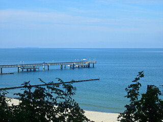 Ehemaliege Seebrücke an der Ostseeküste
