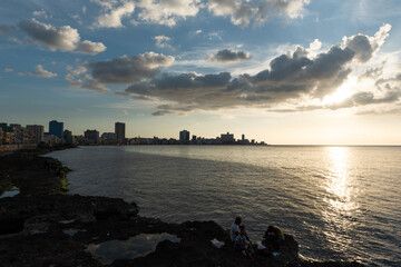 Fototapeta na wymiar Cuba - Havana - sunset at malecon