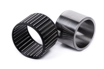 Single roller bearing with plastic part