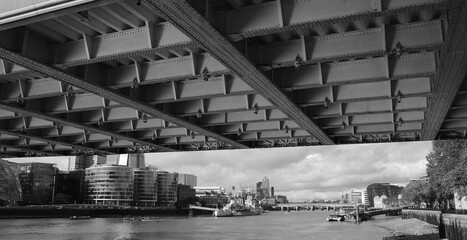 View of the River Thames underneath Tower Bridge