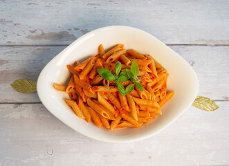 Pasta with pepper sauce