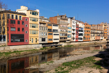 Fototapeta na wymiar River of the City of Girona in Catalonia