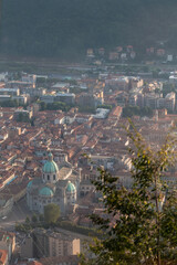 Côme - Italie
Côme est une ville située à la pointe sud du lac du même nom, au nord de l'Italie.