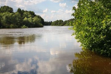 Fototapeta na wymiar Khopyor River in Uryupinsk. Russia