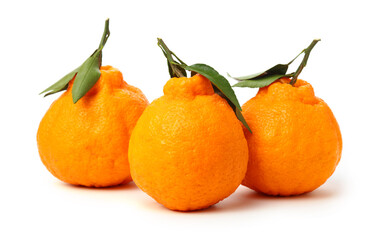 tangerines with leaves isolated