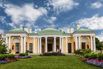 Hanging garden, the Cold bath pavilion with the Agate rooms. Tsarskoye Selo (Pushkin)....
