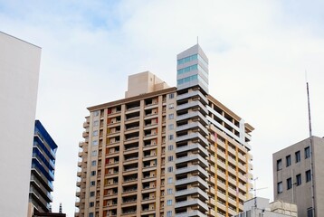 Fototapeta premium 高層マンション