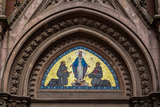 St. Antuan Church mosaics