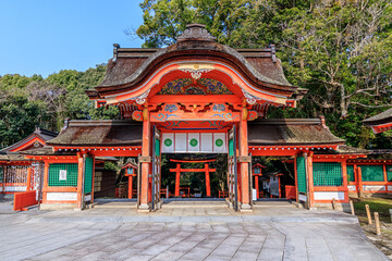 春の宇佐神宮　西大門　大分県宇佐市　Usazinguu in spring Ooita-ken Usa city西大門