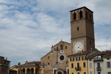 Fototapeta premium Church in the centre of a town 