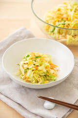 コールスローサラダ