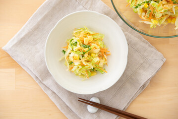 コールスローサラダ