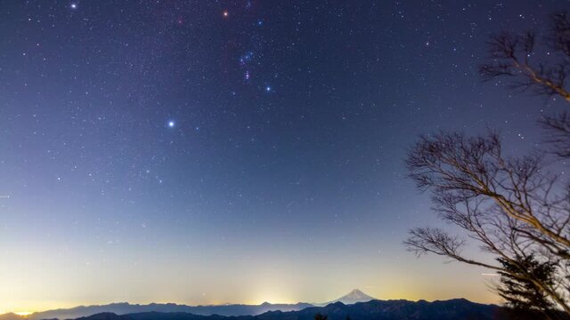 雲取山山頂〜富士山とカノープス、オリオン座