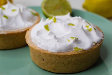 Lemon pie in a green dish