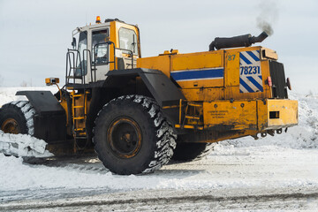 auto, automobile, big, blizzard, bright, building, business, car, cargo, construction, day, diesel, driving, dump, dumper, equipment, heavy, lorry, machine, motor, nobody, outdoors, red, road, snow, t
